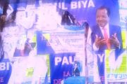 OUEST / CAMPAGNE ELECTORALE A BAFOUSSAM : LES EFFIGIES DU CANDIDAT BIYA  DECOLLEES ET DECHIREES